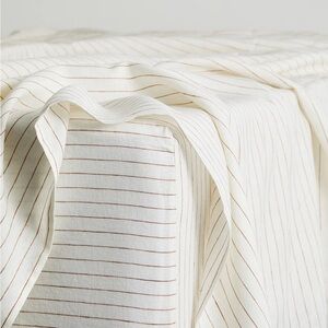 ISO: Bed Threads “Rust Stripe” Linen Set - King